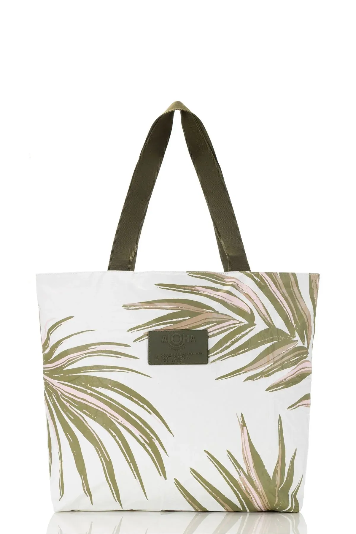 Aloha Day Tripper - Go to travel tote June Swimwear