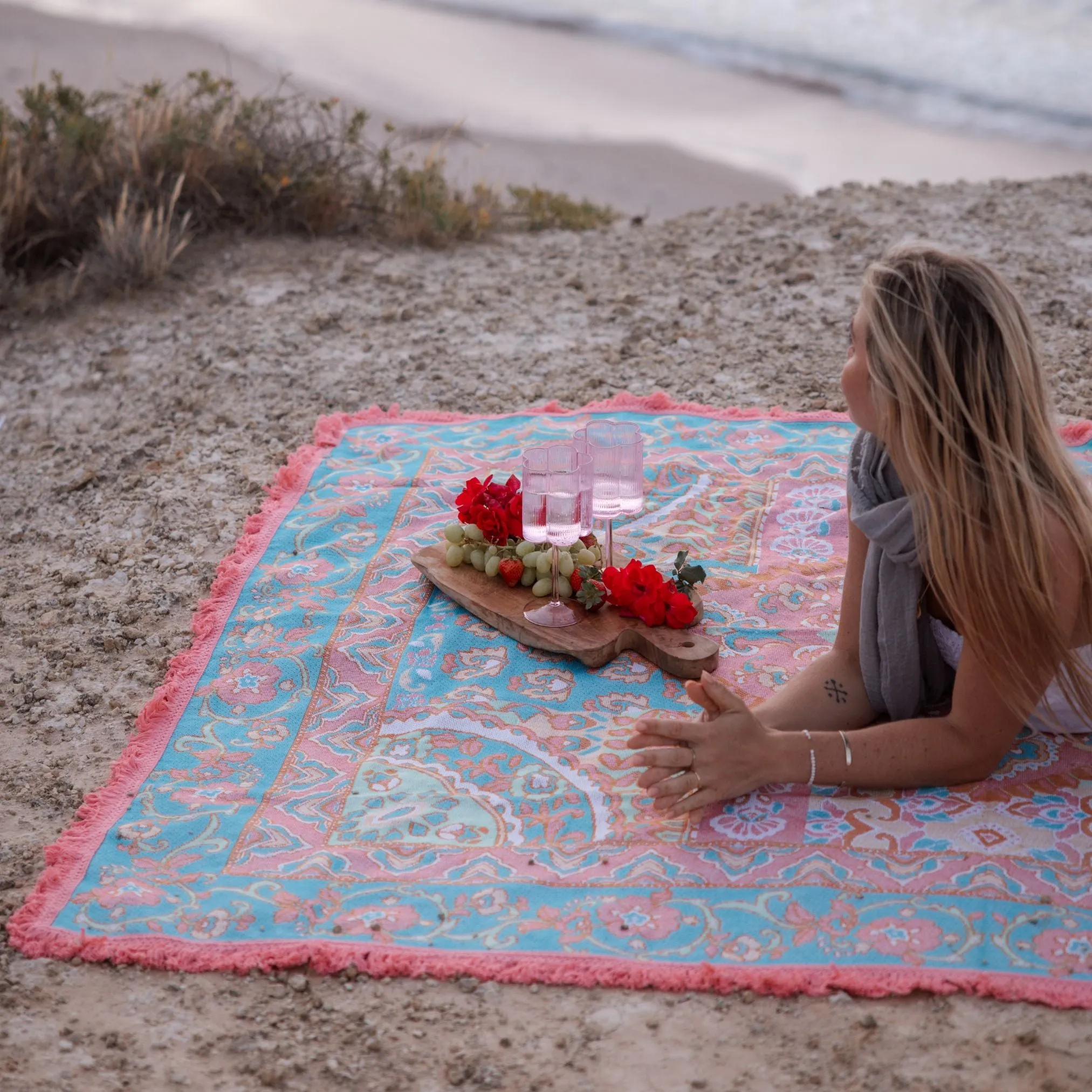 Daydreamer Woven Picnic Rug XL ISAL LABEL