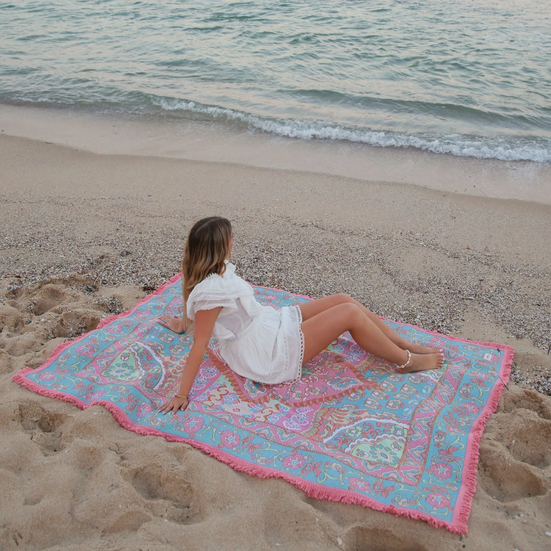 Daydreamer Woven Picnic Rug XL ISAL LABEL