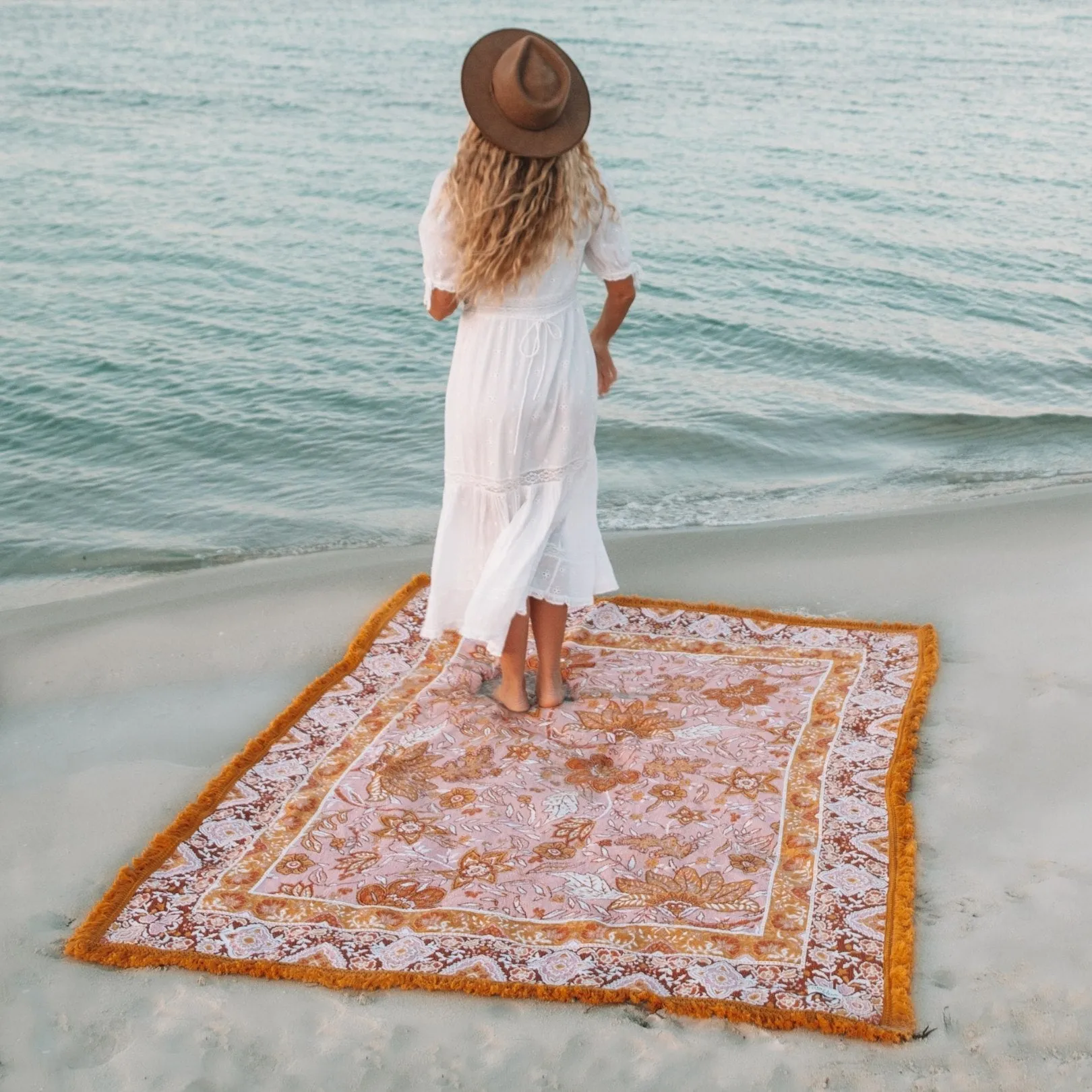 Del Sol Woven Picnic Rug XL ISAL LABEL
