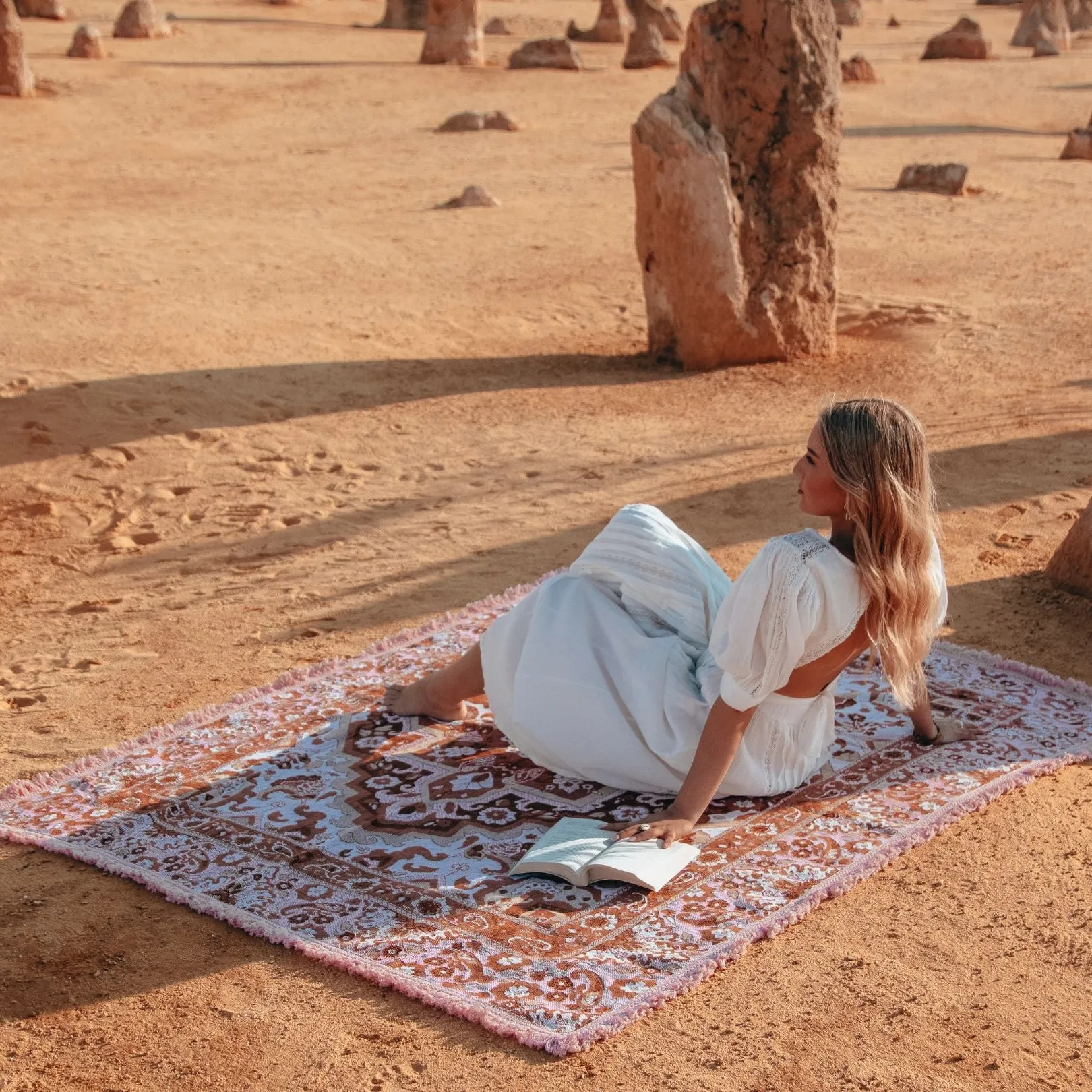 Desert Rose Woven Picnic Rug XL ISAL LABEL