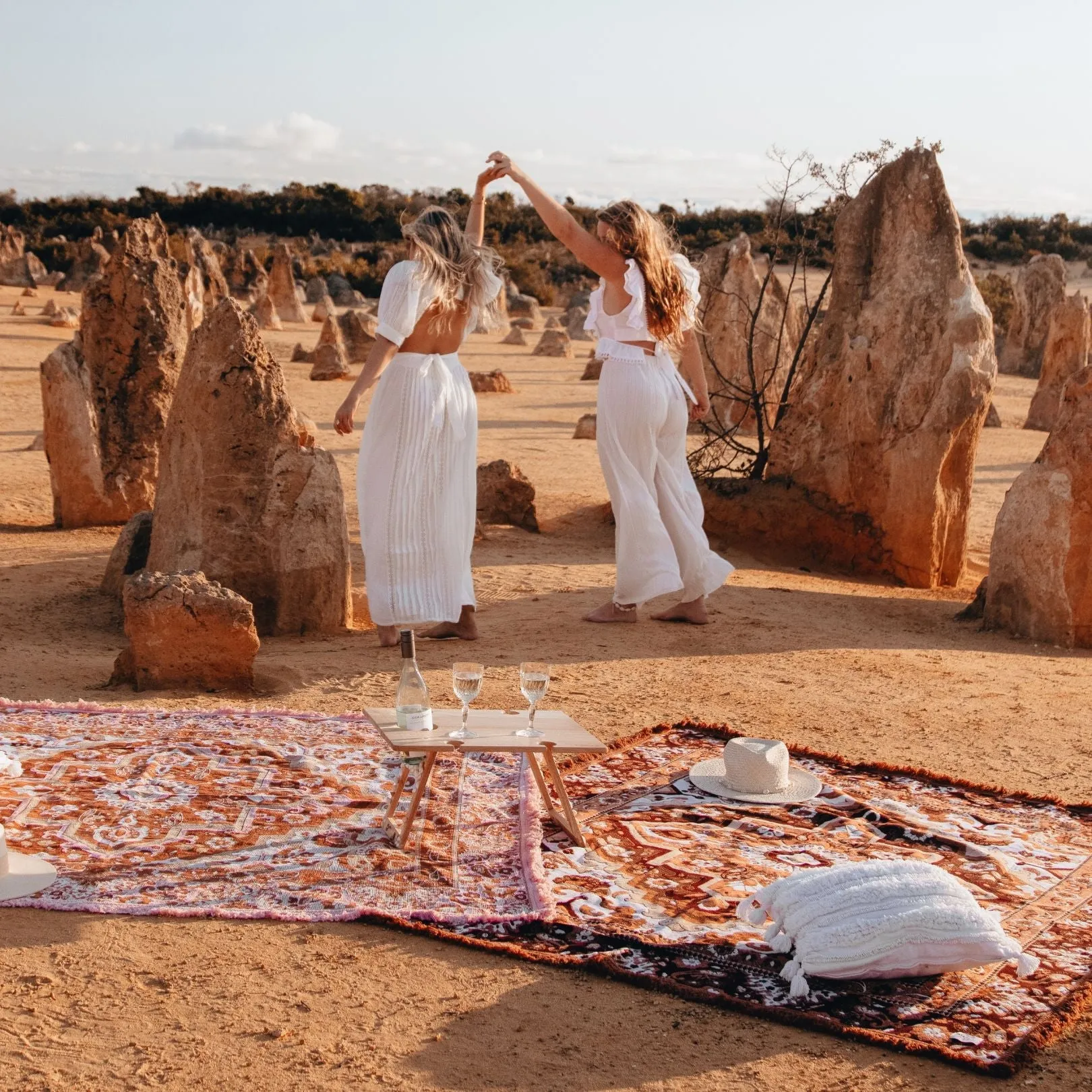 Desert Rose Woven Picnic Rug XL ISAL LABEL