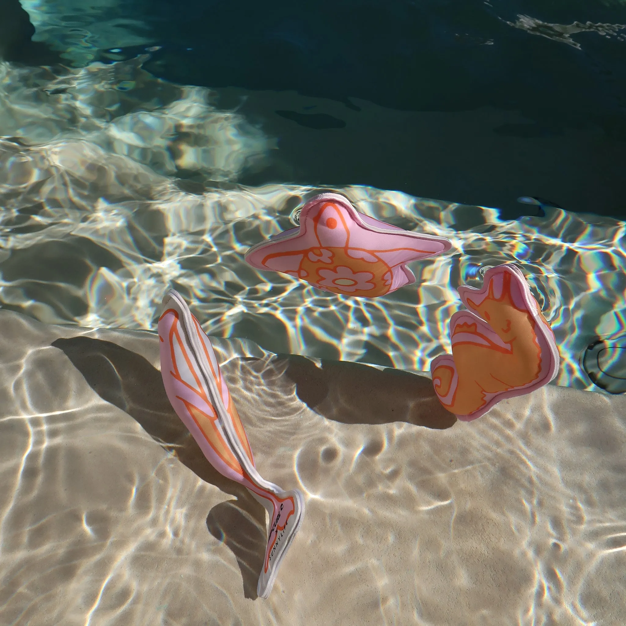 Dive Buddies | Ocean Magic Pink Sunnylife
