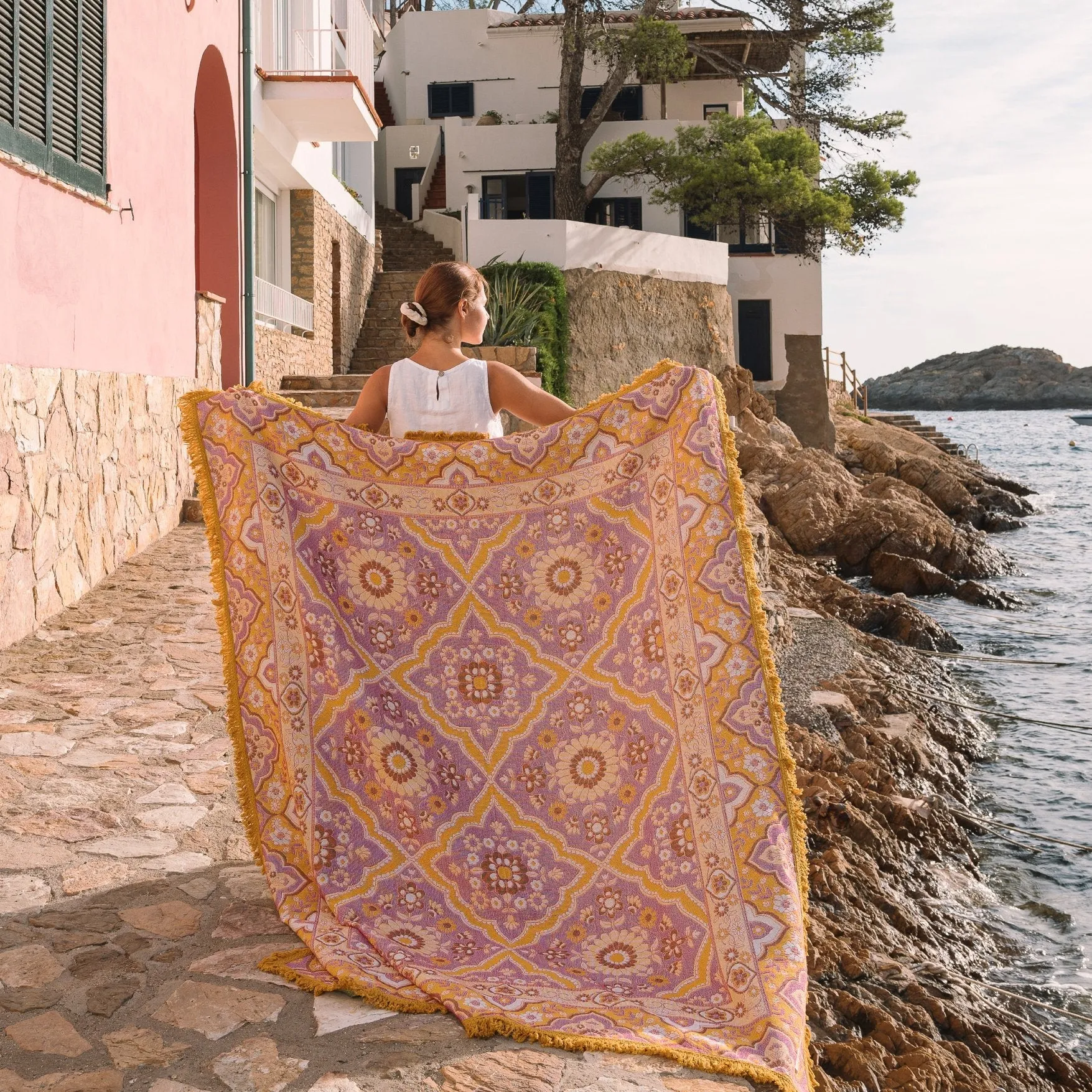 Goldie Woven Picnic Rug XL ISAL LABEL