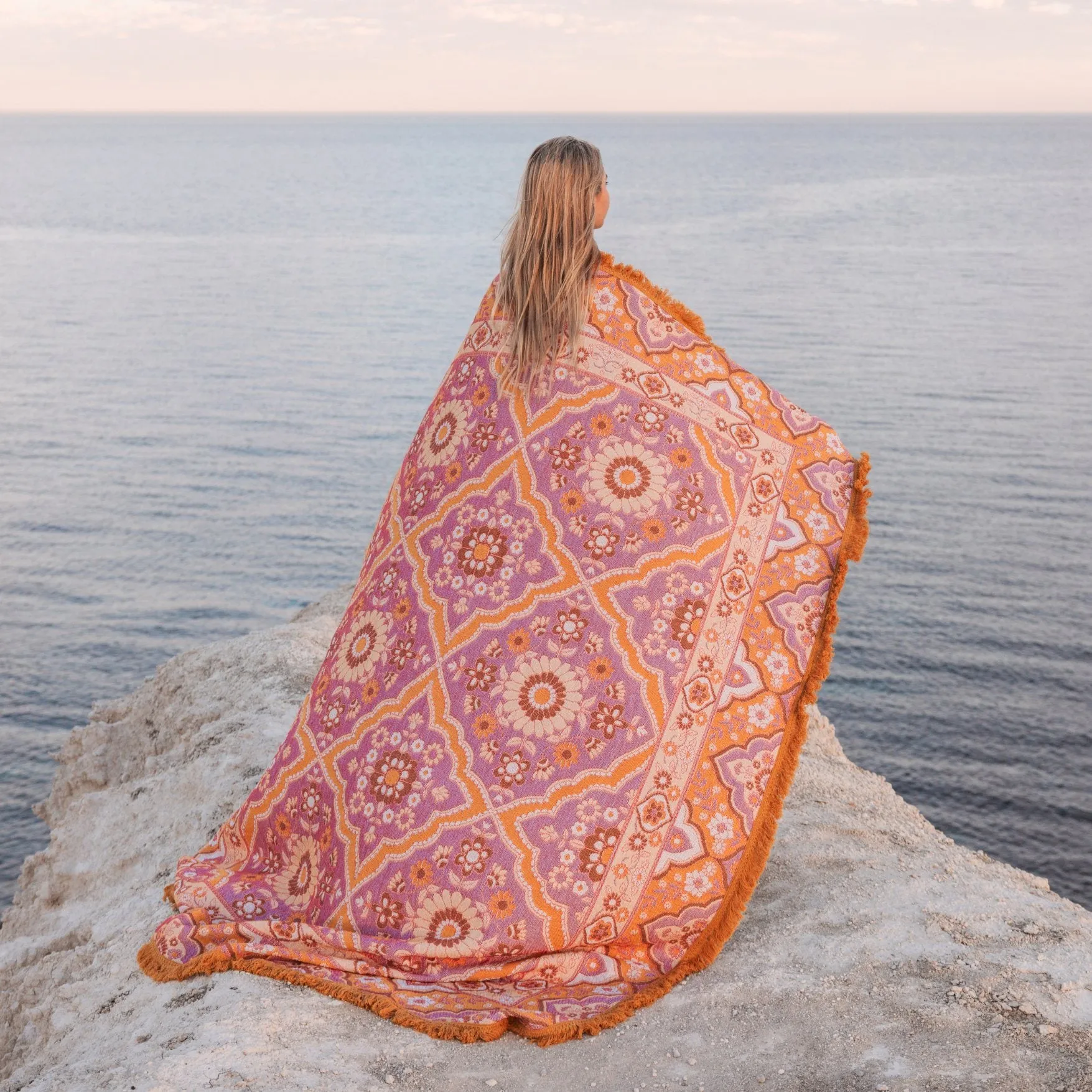 Goldie Woven Picnic Rug XL ISAL LABEL