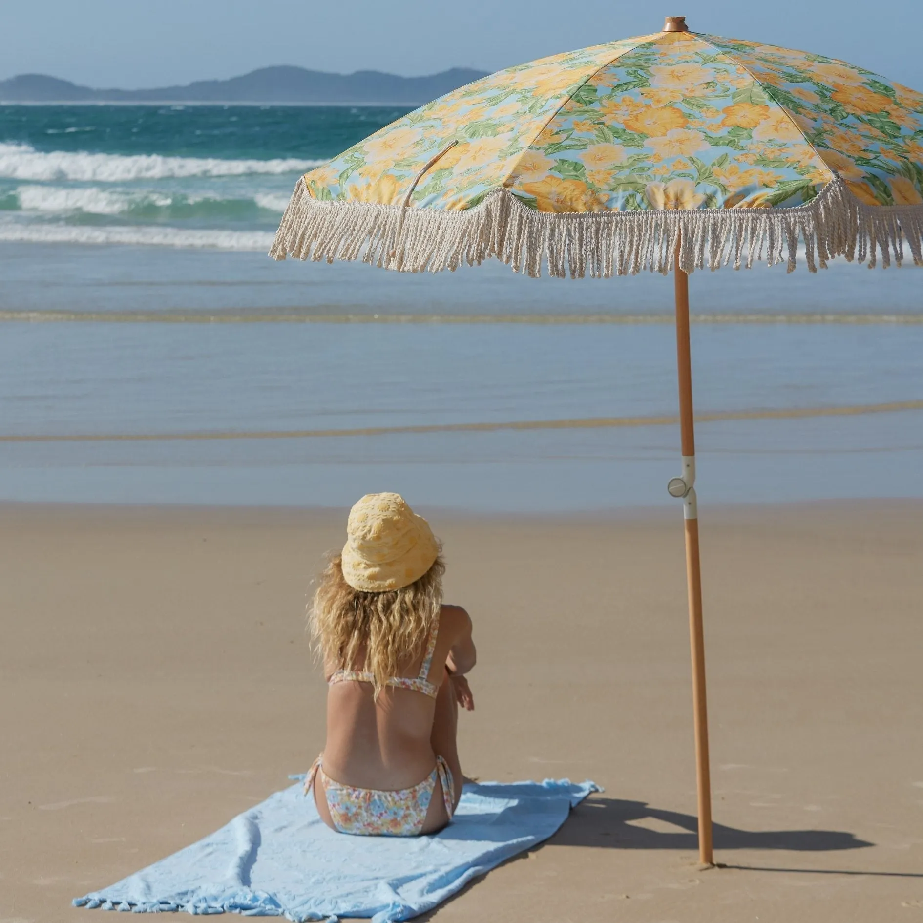 Hanalei Premium Beach Umbrella ISAL LABEL