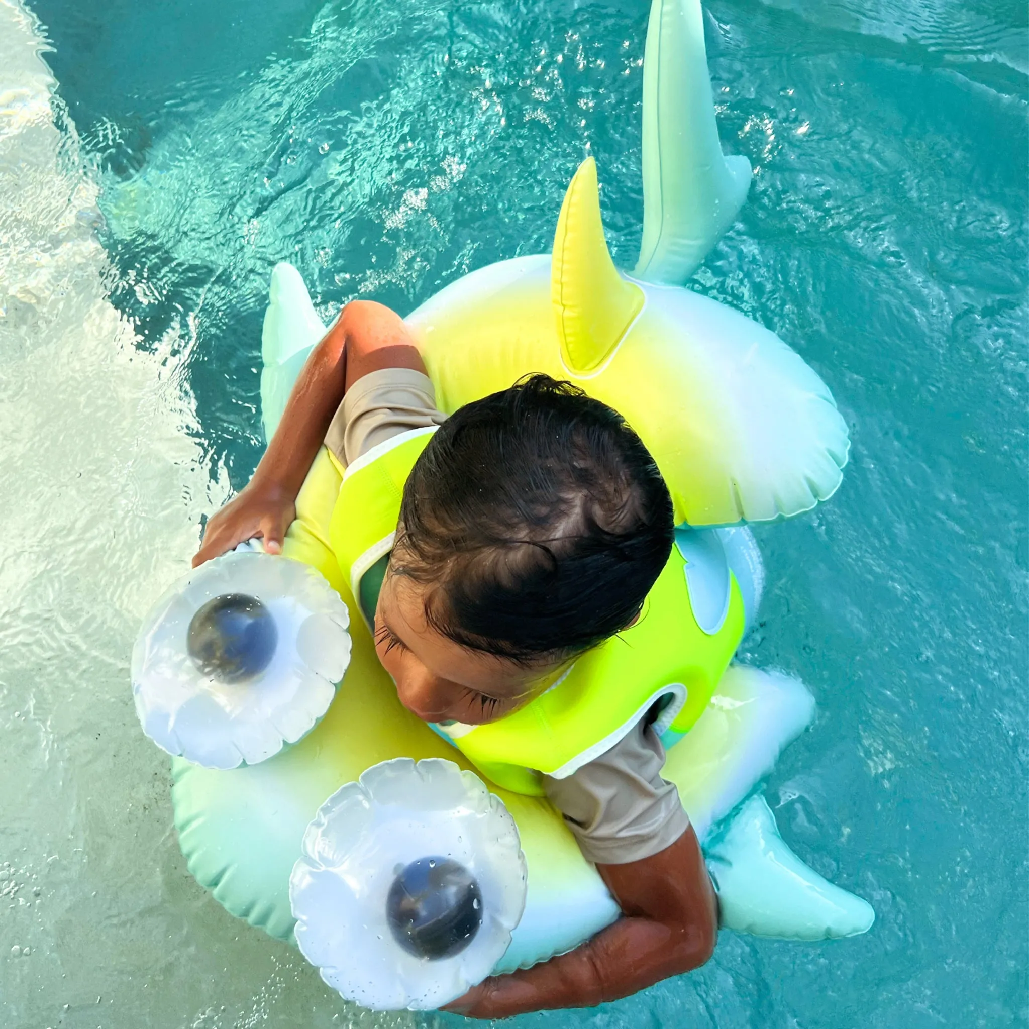Kiddy Float | Salty the Shark Multi Sunnylife