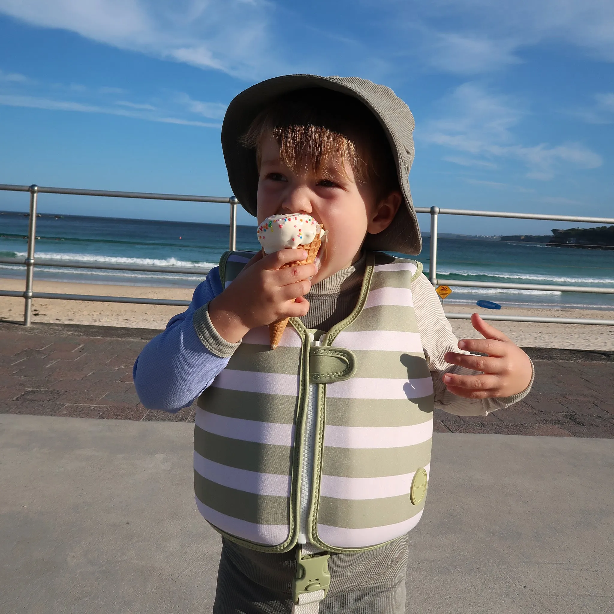 Kids Swim Vest 2-3 | Into the Wild Khaki Sunnylife
