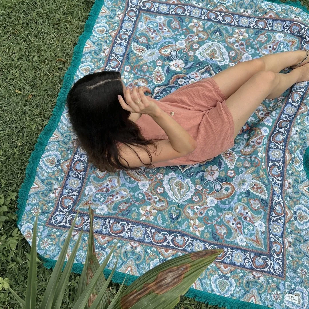 Luna Woven Picnic Rug XL ISAL LABEL