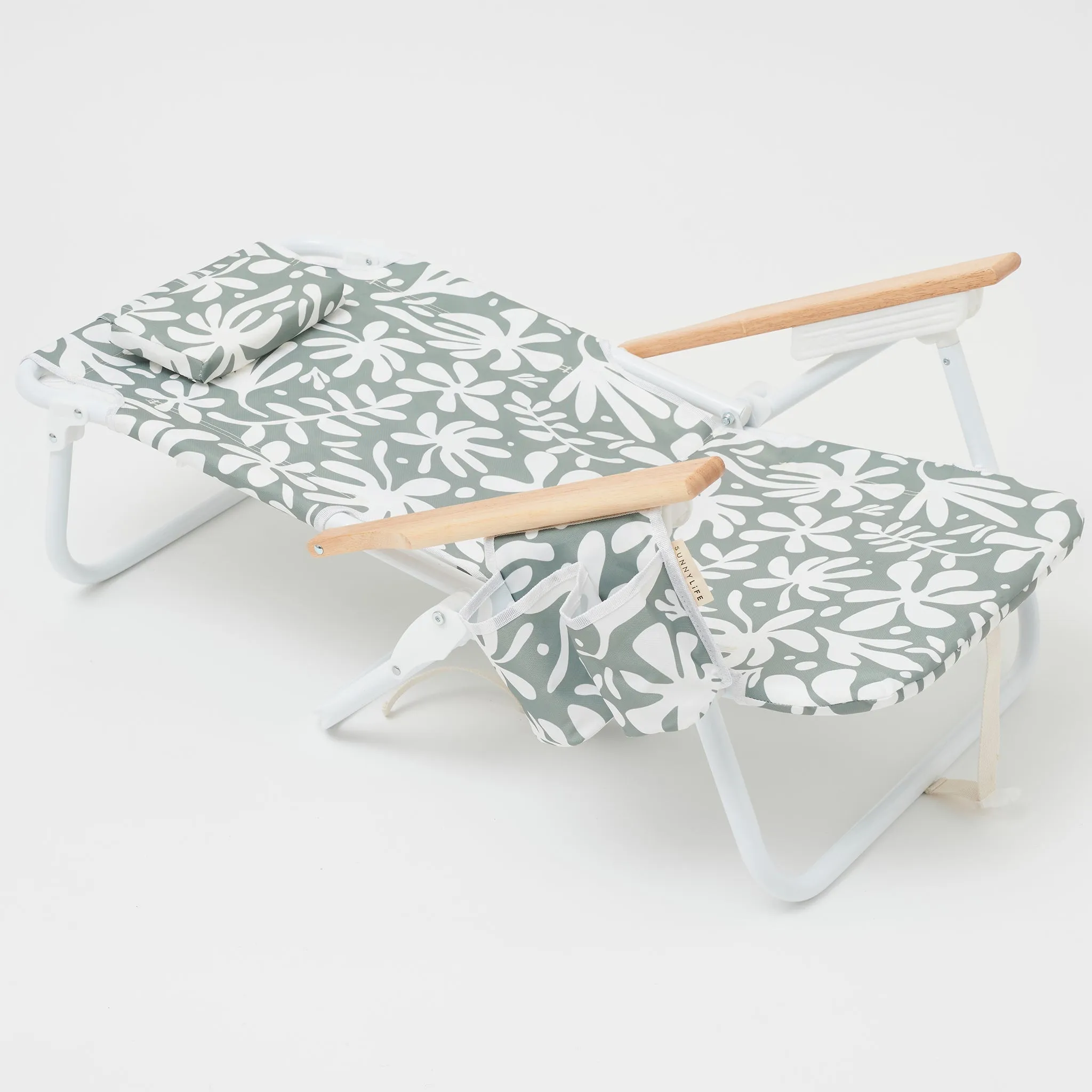 Luxe Beach Chair | The Vacay Olive Sunnylife