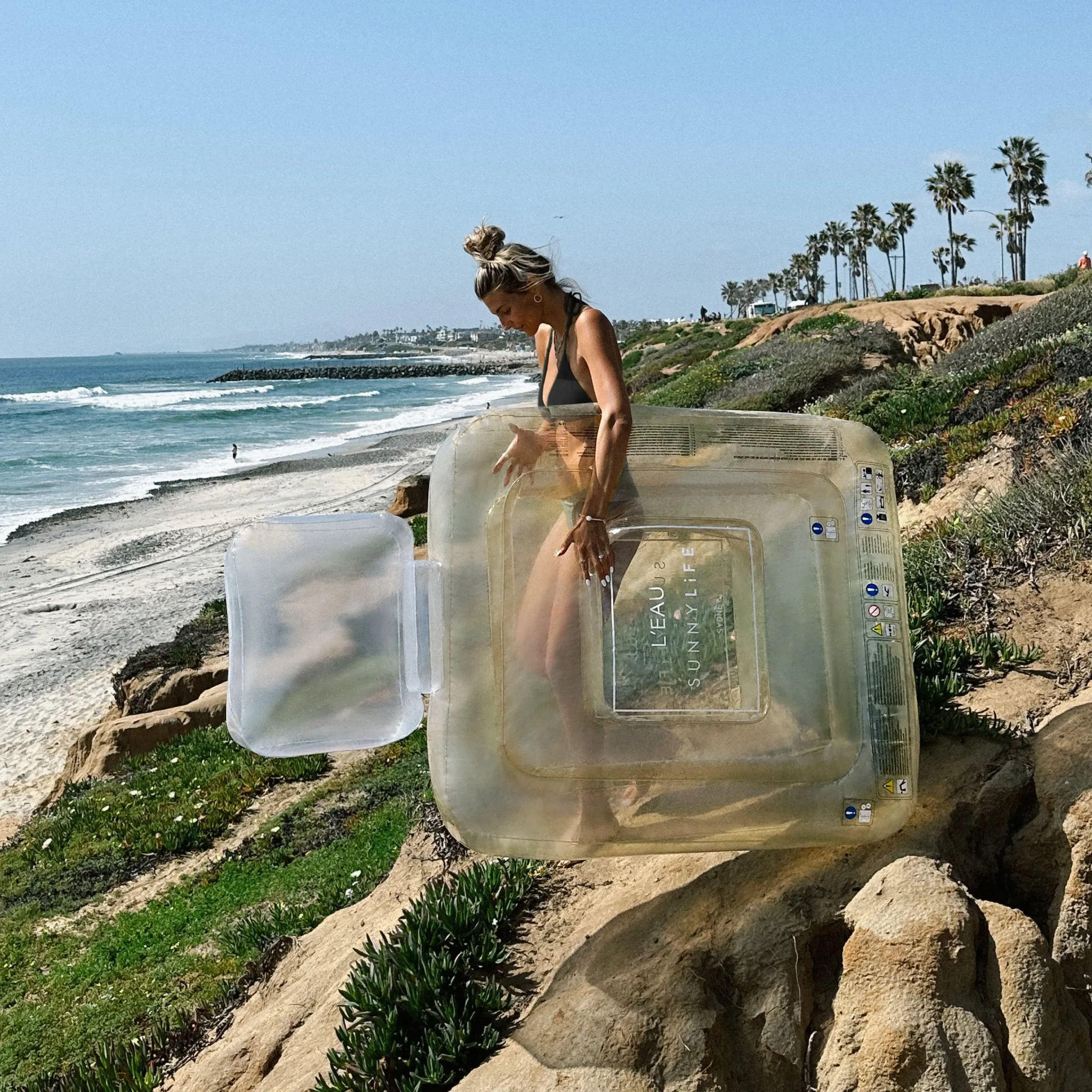 Luxe Lie-On Float | Parfum Sunnylife