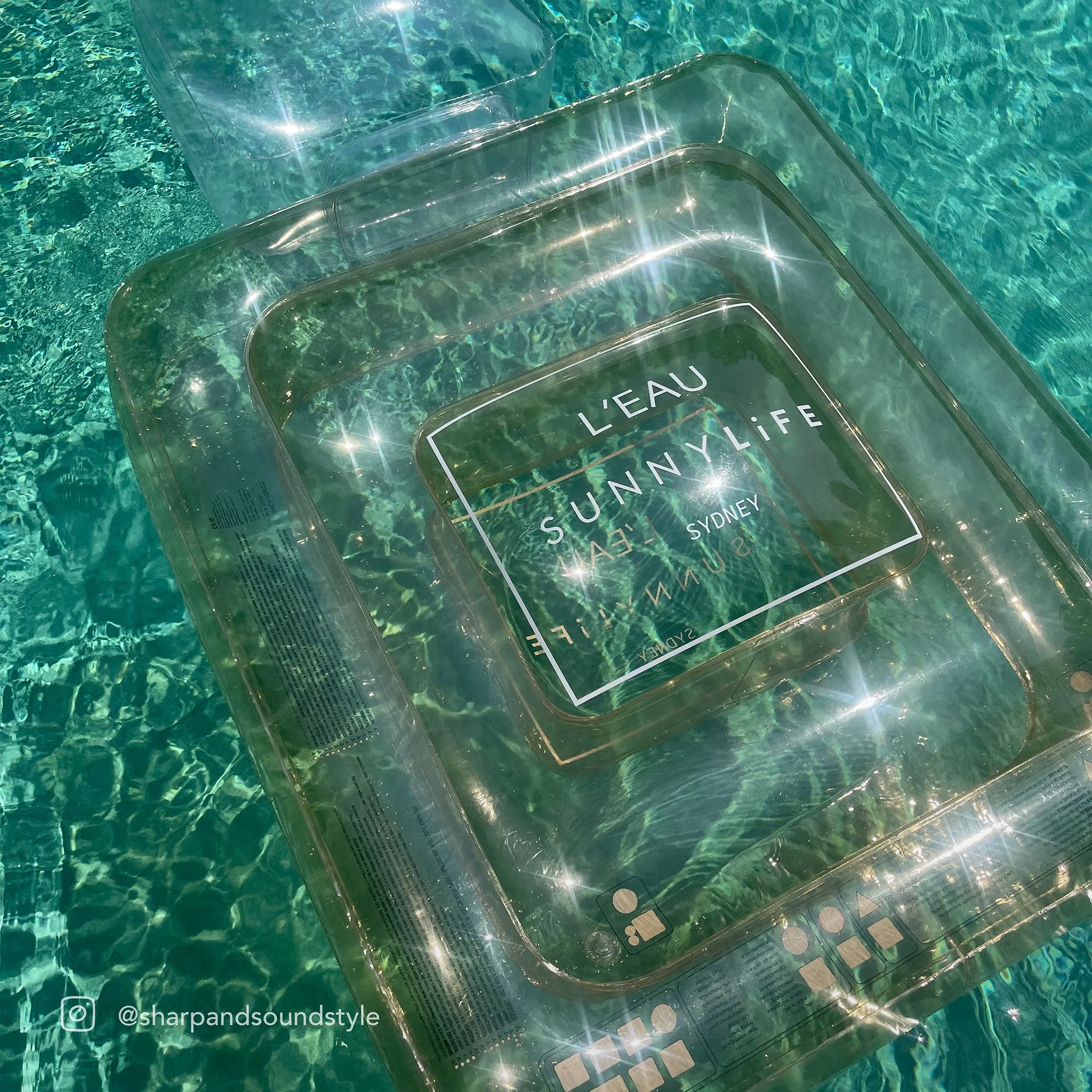 Luxe Lie-On Float | Parfum Sunnylife