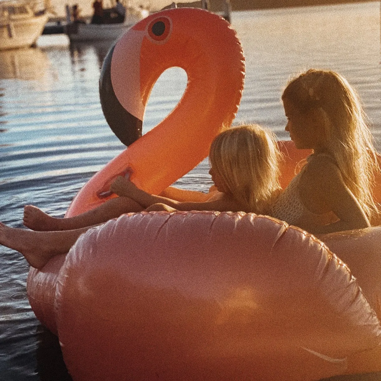 Luxe Ride-On Float | Rose Gold Flamingo Sunnylife