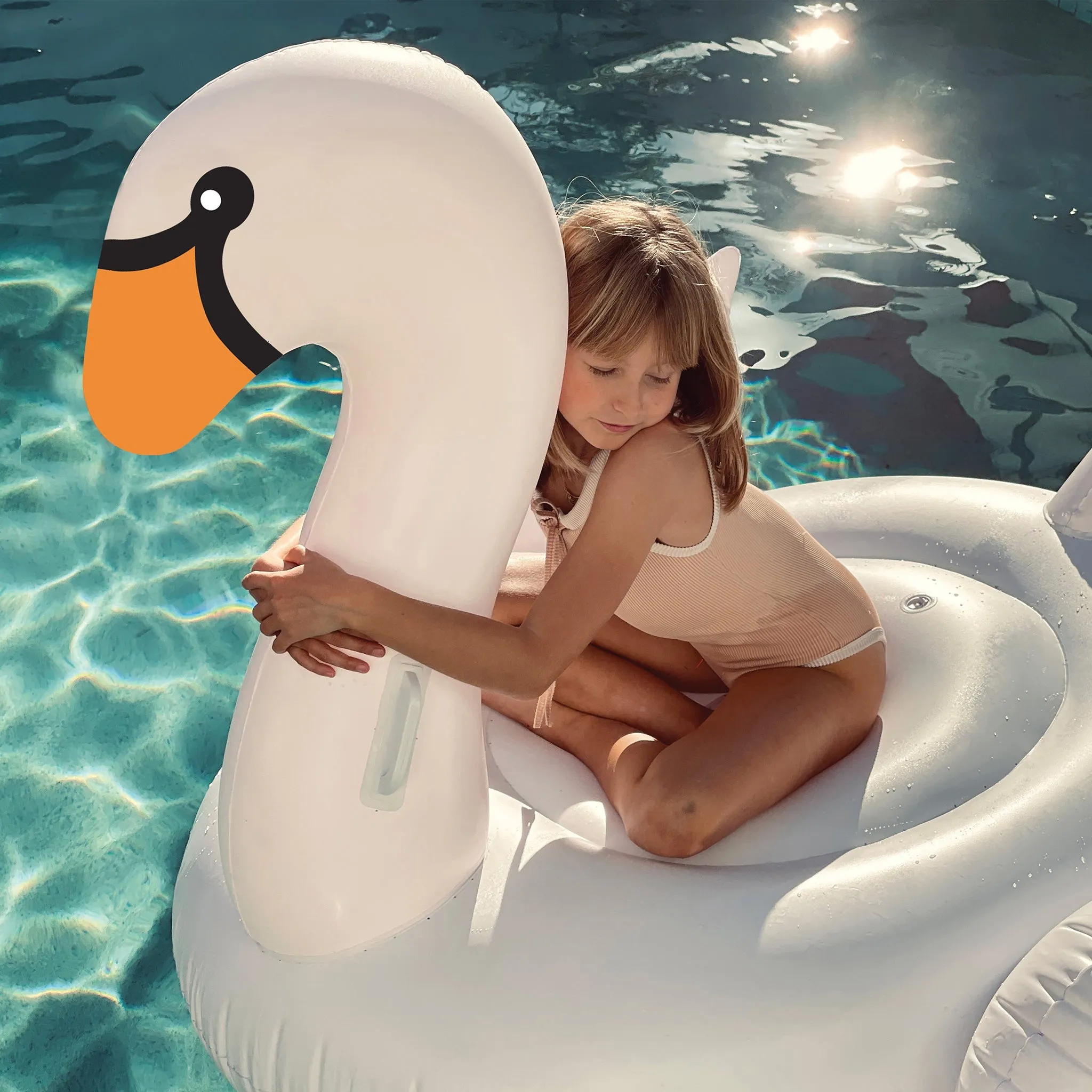 Luxe Ride-On Float | Swan Sunnylife