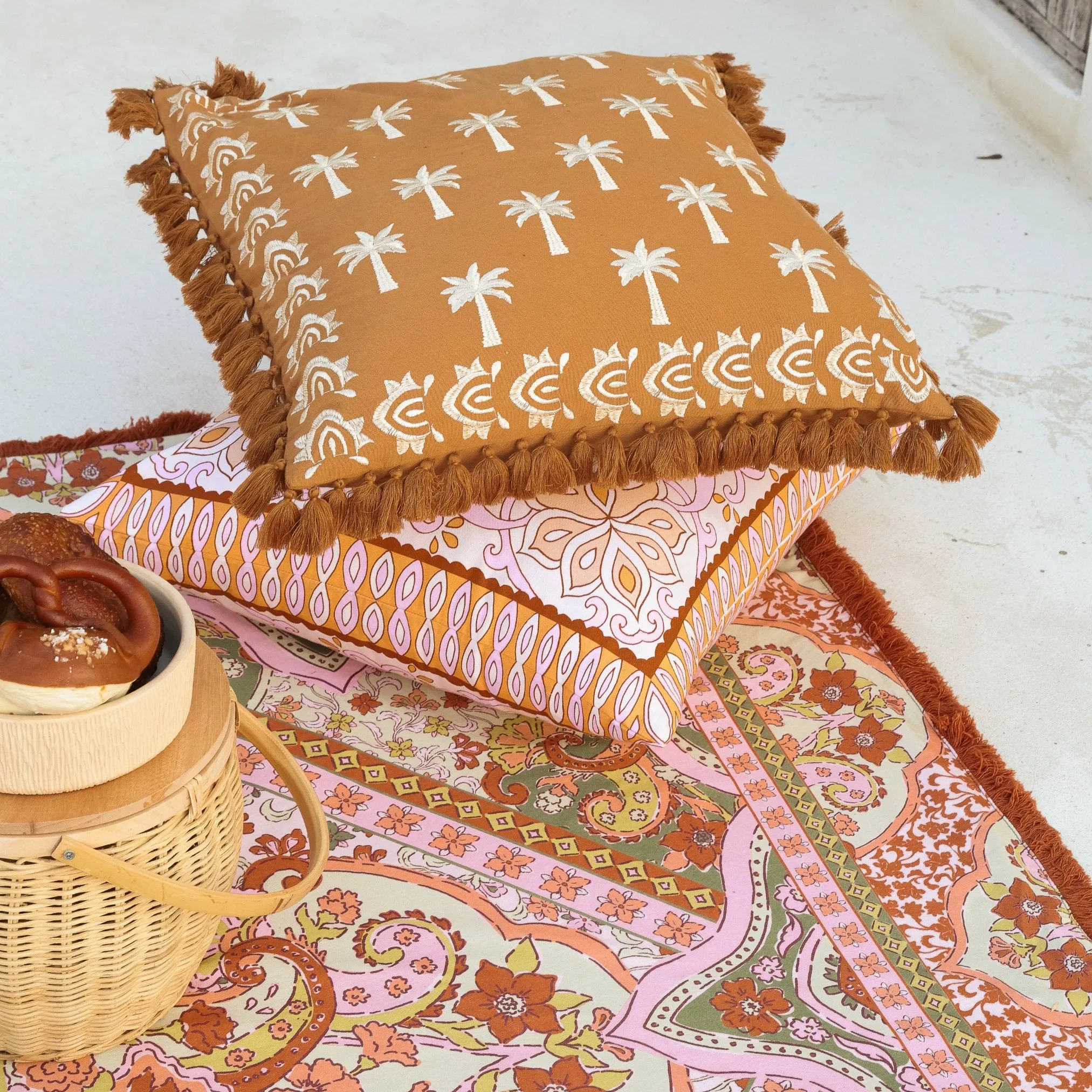Maple Cushion Cover ISAL LABEL