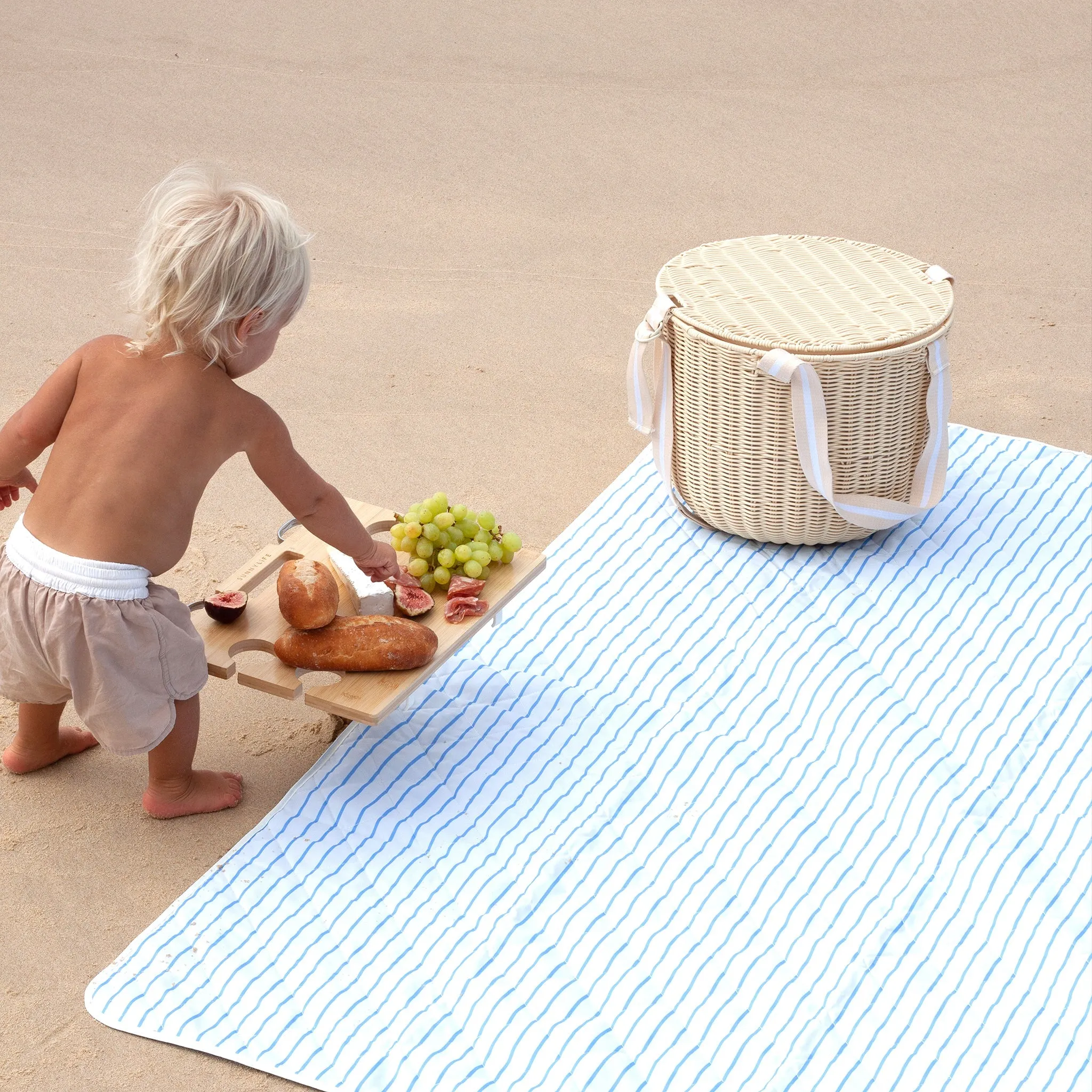 Round Picnic Cooler Basket | Le Weekend Natural Sunnylife