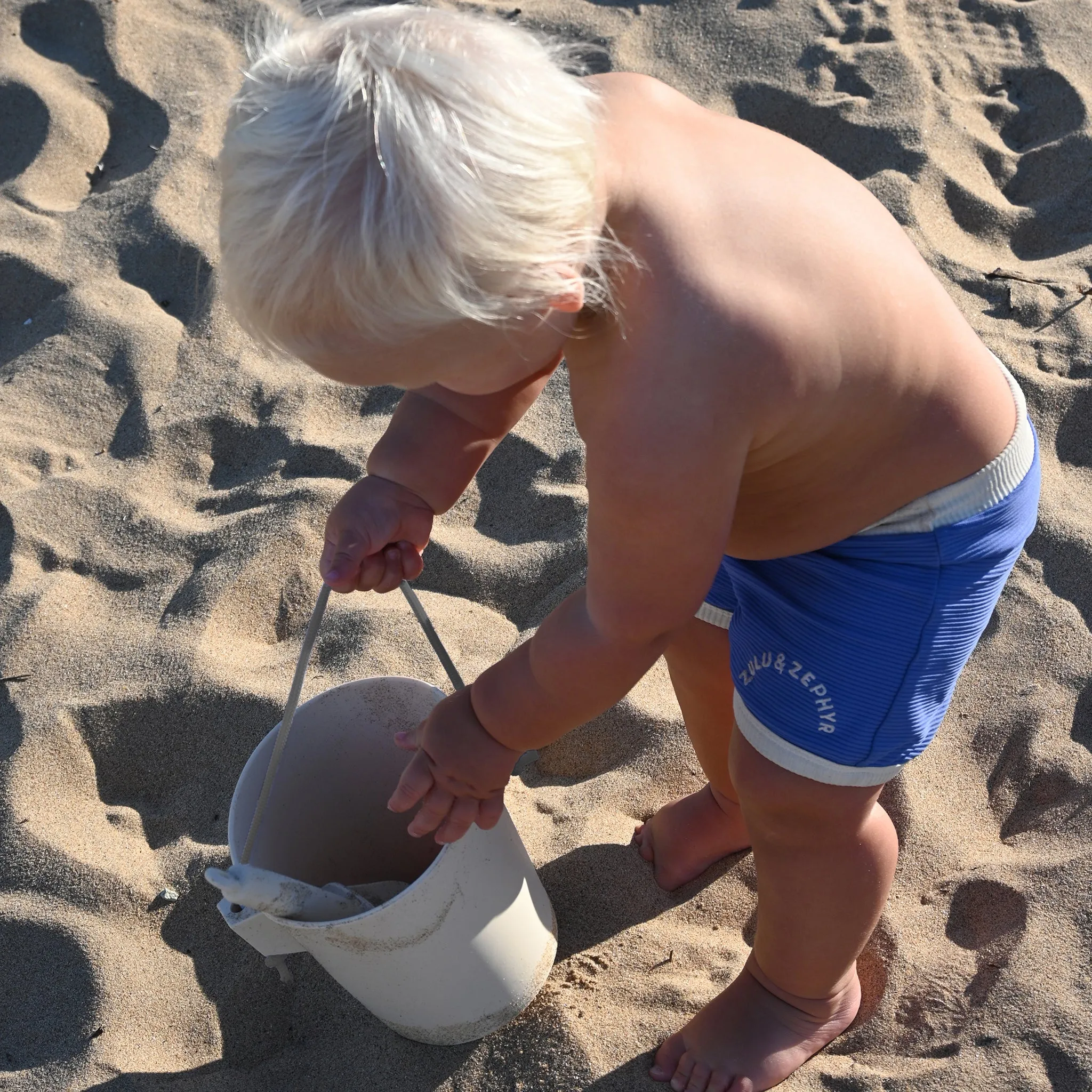 Silicone Bucket & Spade Set | Apple Sorbet Multi Sunnylife