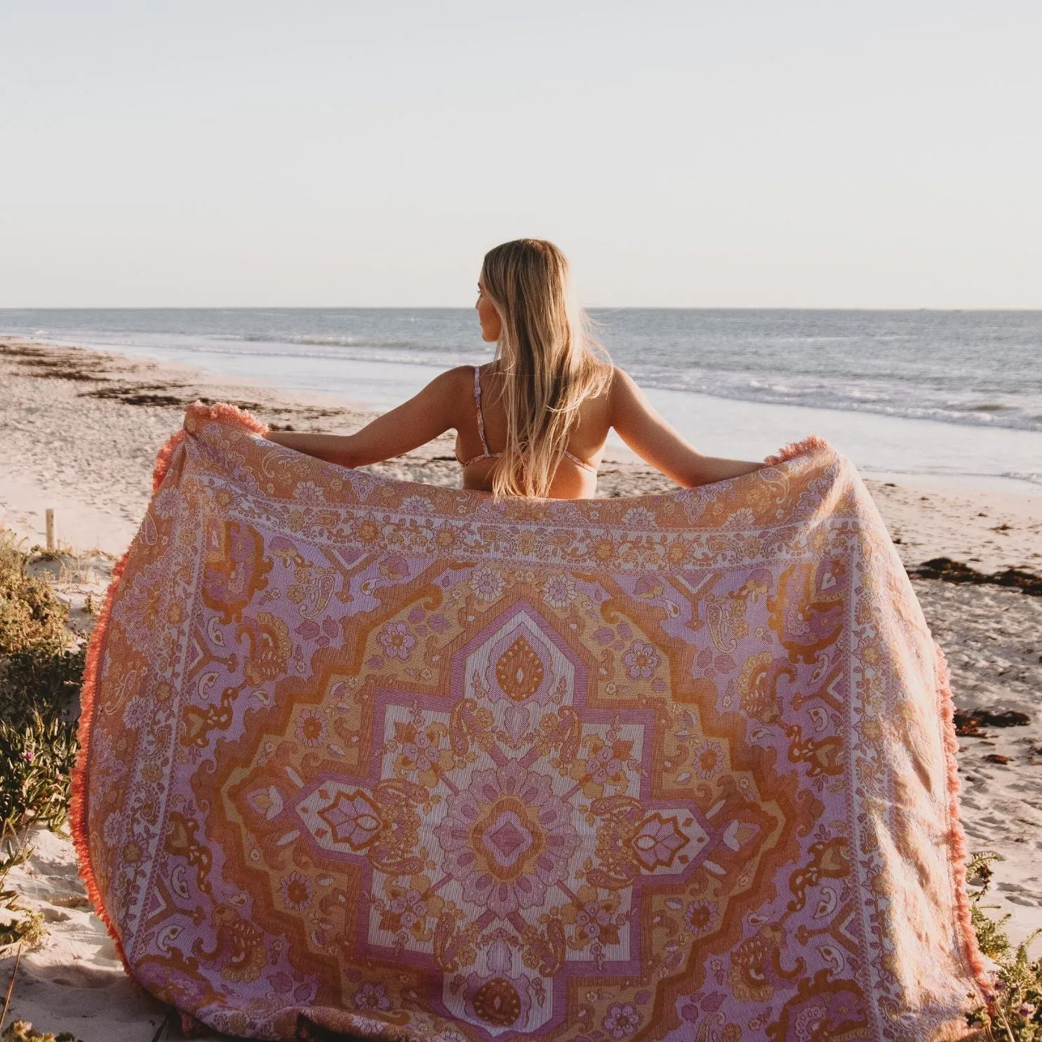 Sundown Woven Picnic Rug XL ISAL LABEL